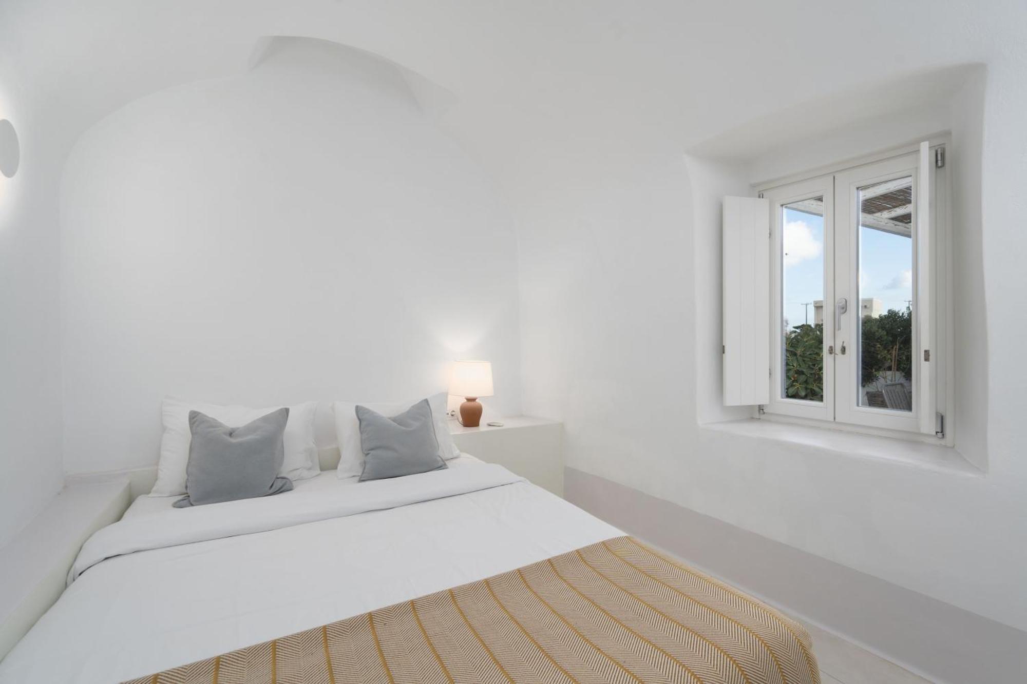 Kalyva Cycladic House - Oia Santorini Villa Bagian luar foto