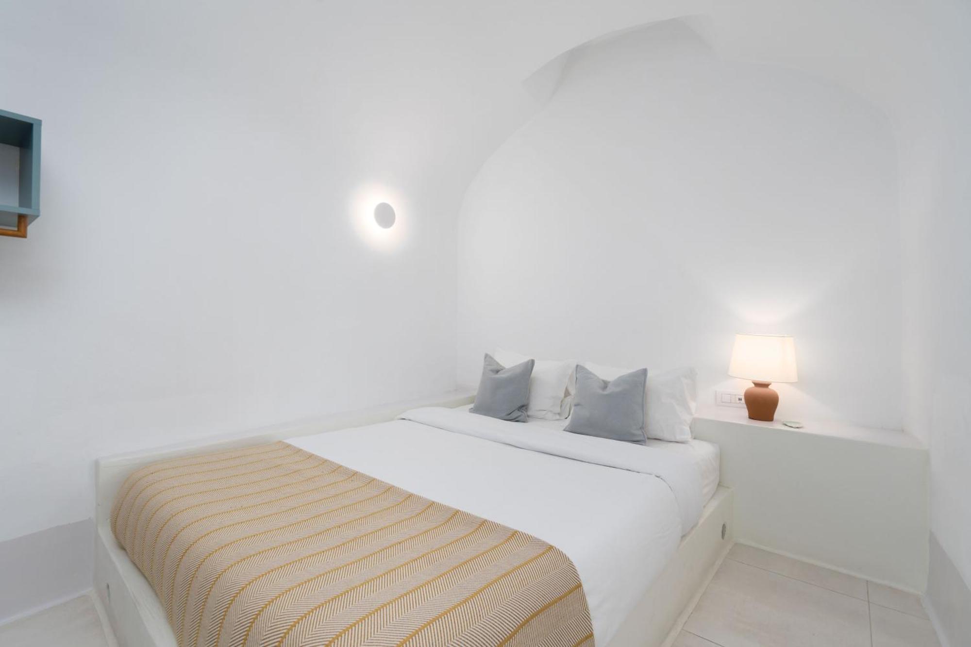 Kalyva Cycladic House - Oia Santorini Villa Bagian luar foto